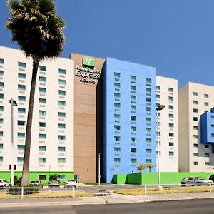 Holiday Inn Express & Suites Toluca Zona Aeropuerto By Ihg